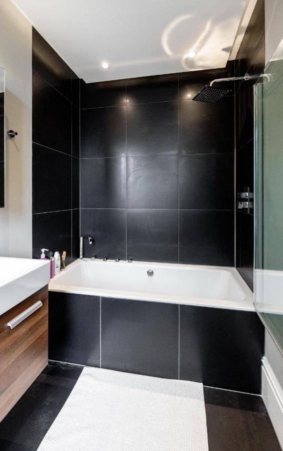 Dream House London With Gym, Cinema And Housekeeper Ealing Exterior foto