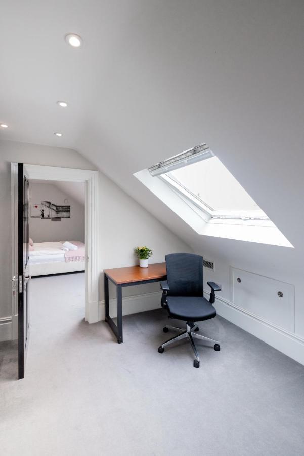 Dream House London With Gym, Cinema And Housekeeper Ealing Exterior foto